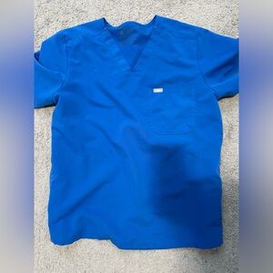 Men’s Royal Blue FIGS top